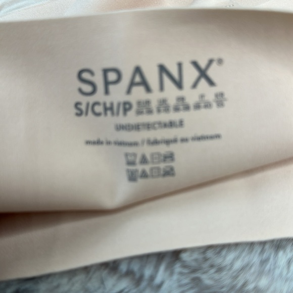 SPANX | Undie-tectable® Smoothing Thong, in Soft Nude, Size S, NWT - Picture 6 of 10